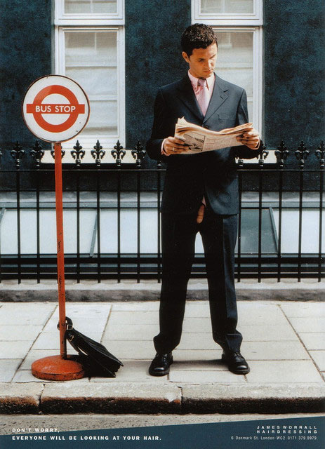 exhibe-arret-de-bus exhibe-arret-de-bus