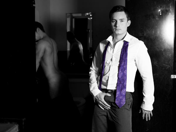 mettre la main au paquet mettre la main au paquet